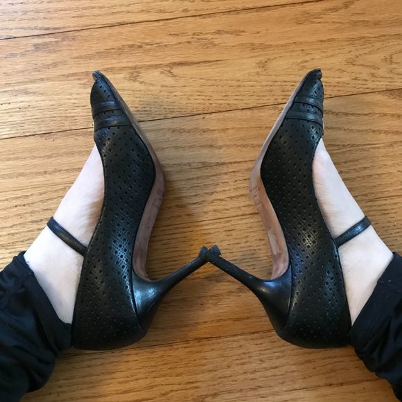 Jimmy Choo Black Peep Toe Buckle Pumps sz 40 - Picture 7 of 7